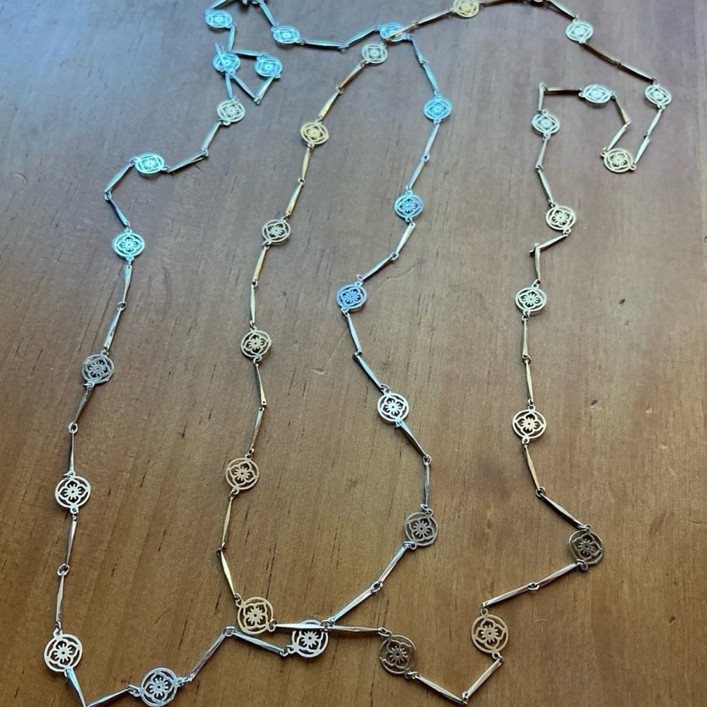 Vintage Lot 2 1979 AVON "Flower Lace" Classic Necklaces Gold & SilverTone 27” L - Picture 8 of 8
